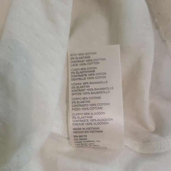 Free People Brunch Date Puffed Sleeve Crochet Top Size Medium - Picture 8 of 8